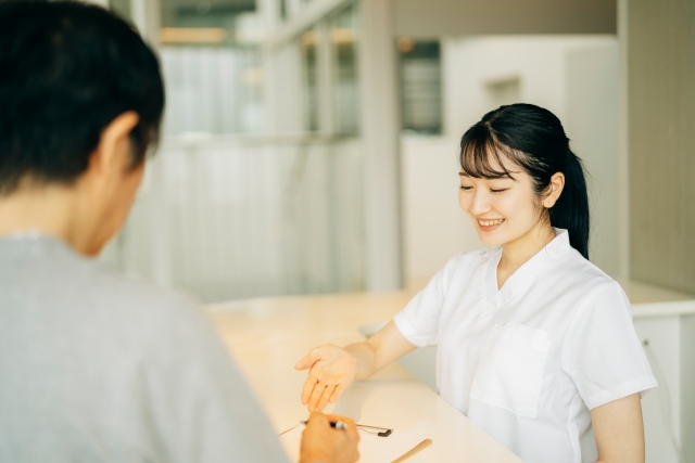 医療機関の受付